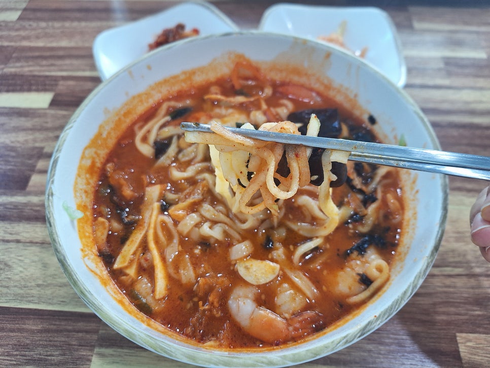 팔송정칼국수 이미지