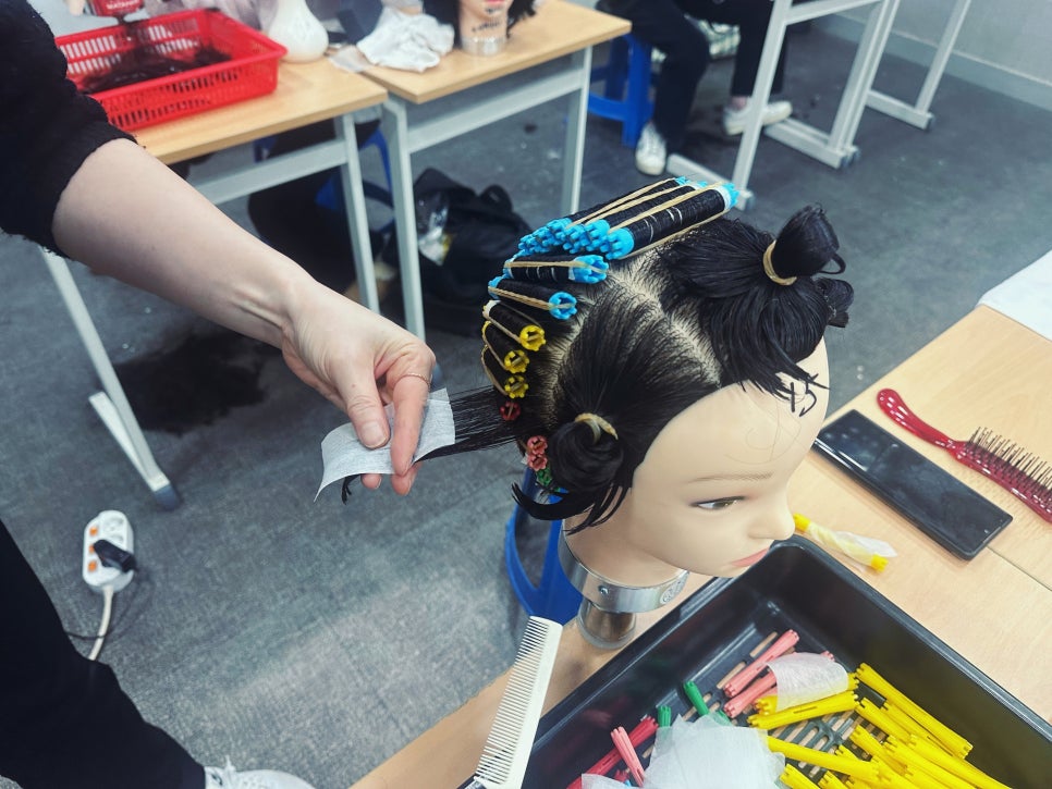 원헤어아뜰리에 이미지