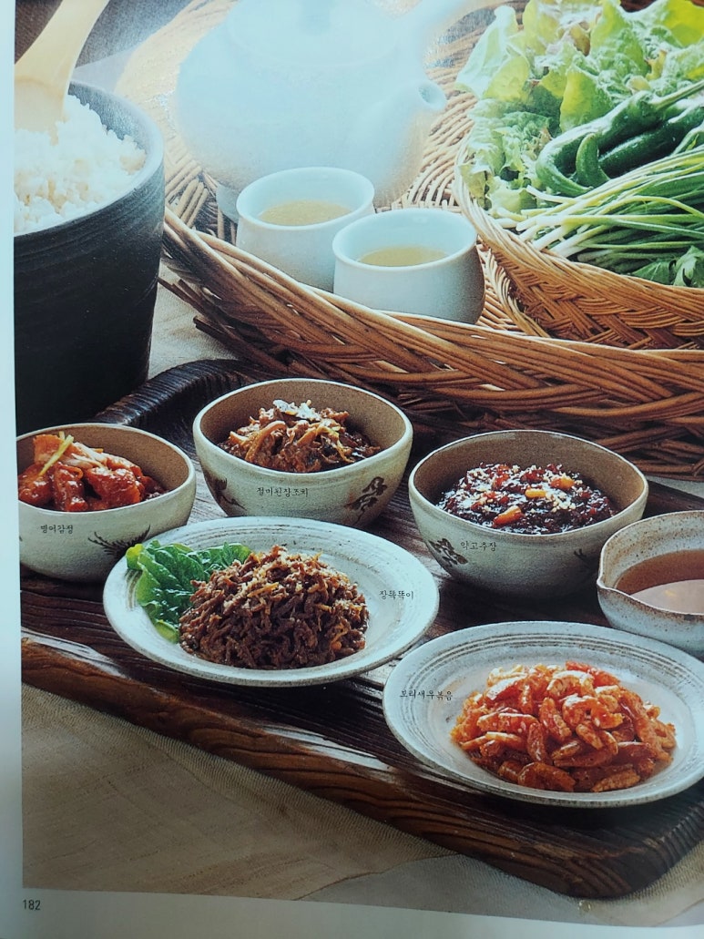 스토리텔링공간인테리어디자인 이미지