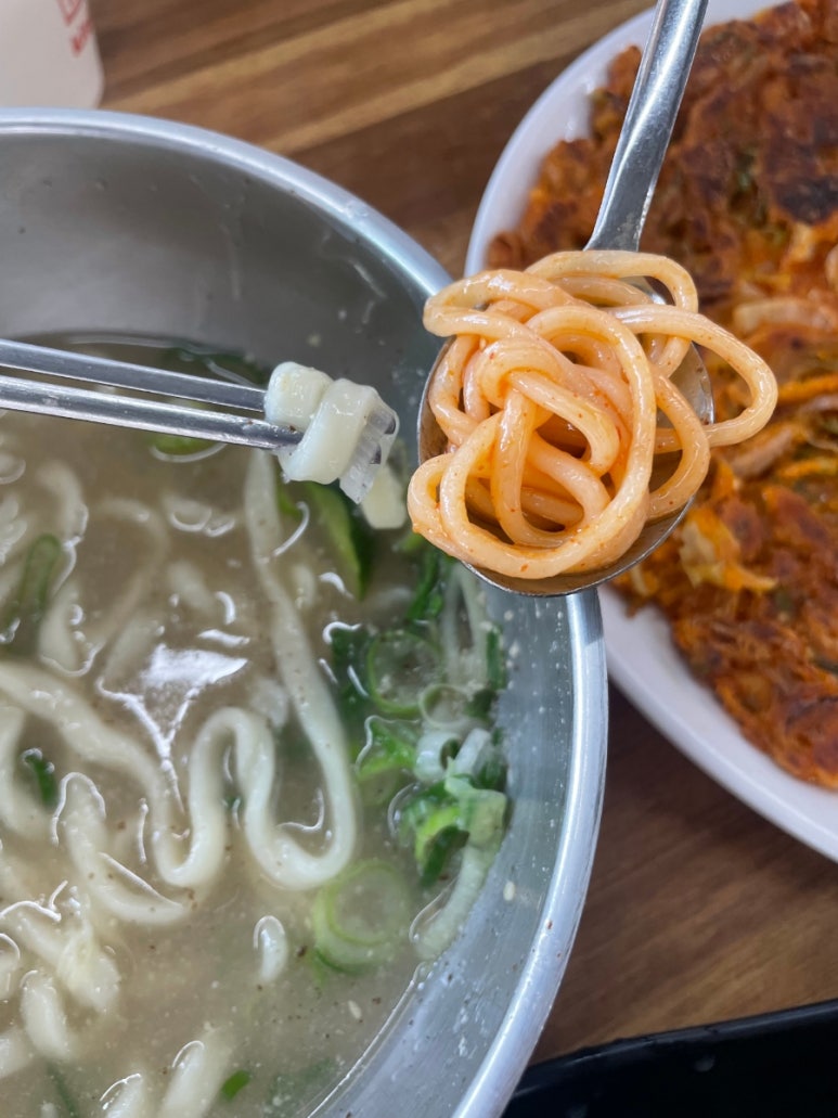 안성손칼국수 이미지