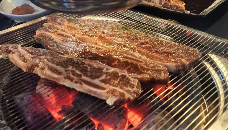 이공숯불구이 이미지