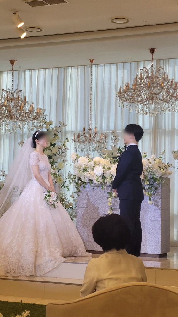 더뷔페별관 이미지