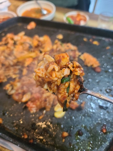큰손생오리흑염소 이미지