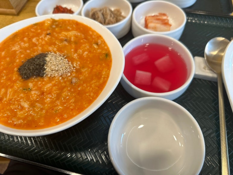 됴와김밥 이미지