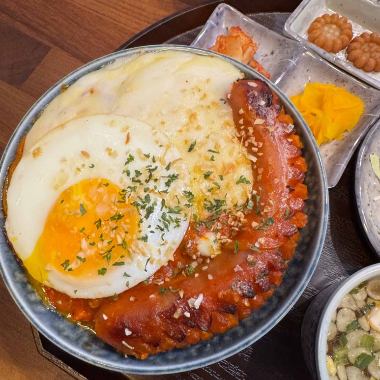 배고픈덮밥이 이미지