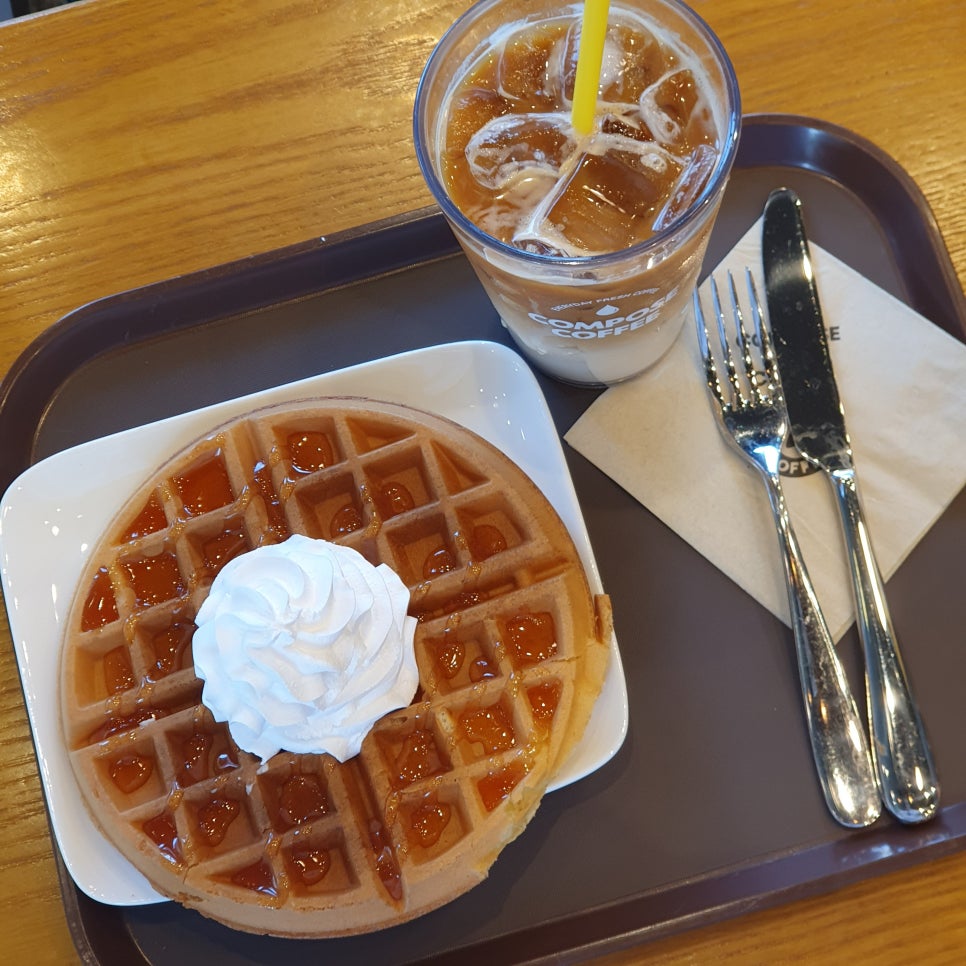 컴포즈커피김포 이미지