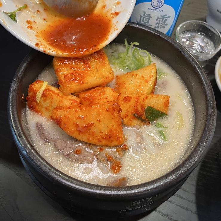 설곰탕 이미지