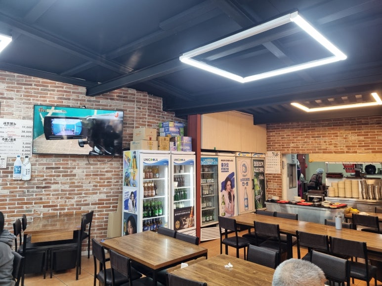 장충동뚱뚱이할머니족발보쌈 이미지