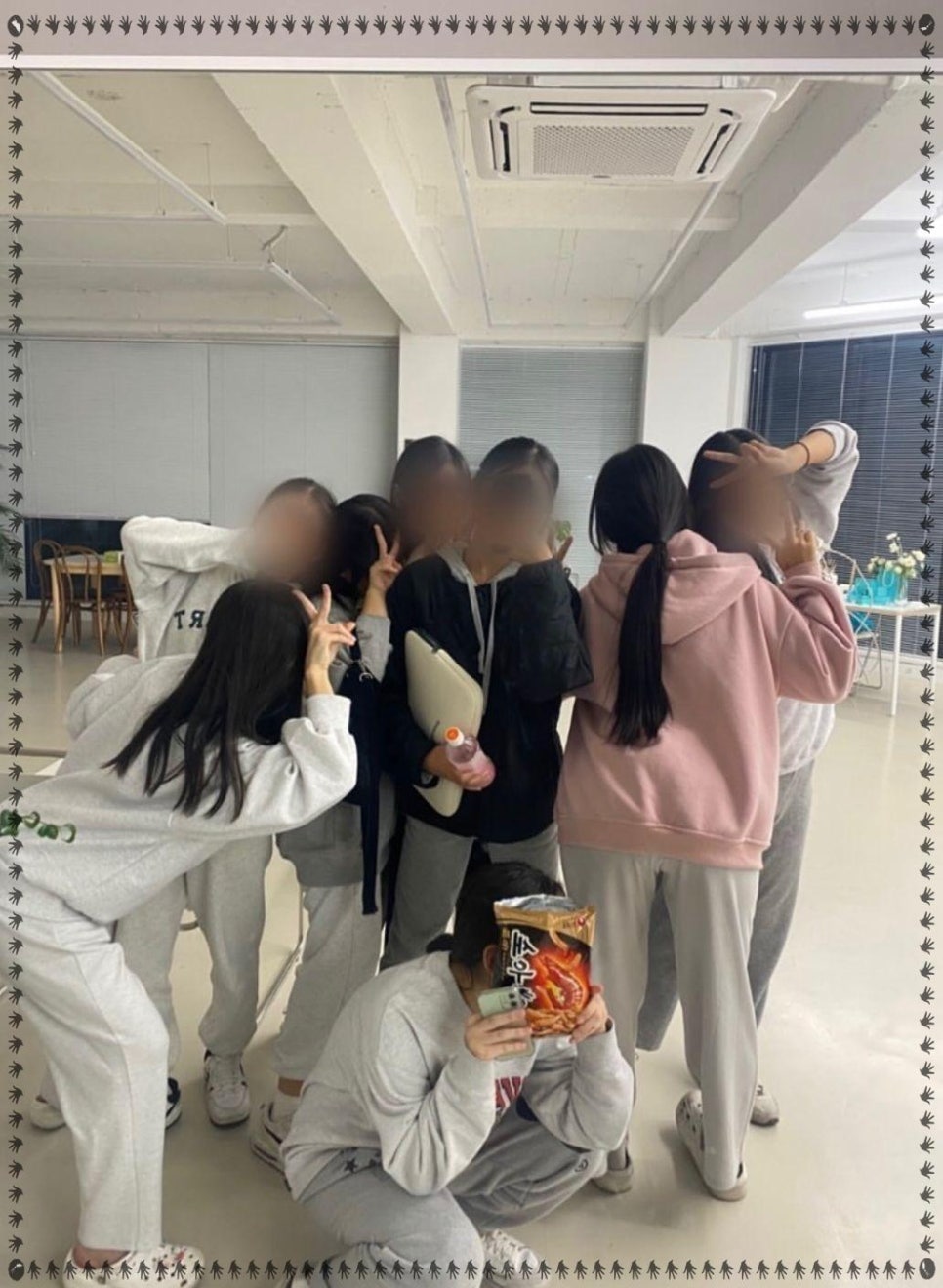 나우앤히어 이미지