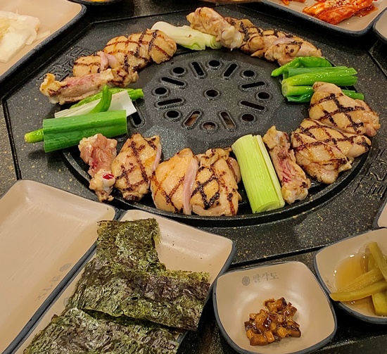아주맛있는닭 이미지