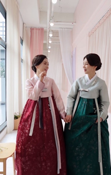 테힐라한복대여맞춤 이미지