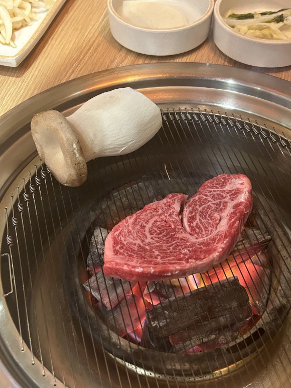 미우한우신관 이미지