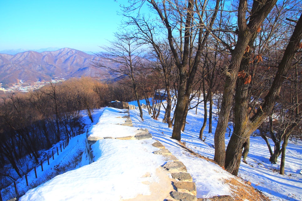 남한산(동) 정상석 이미지