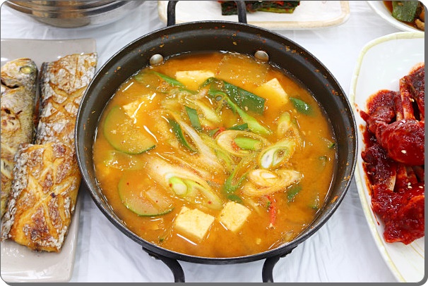 높은집식당 이미지