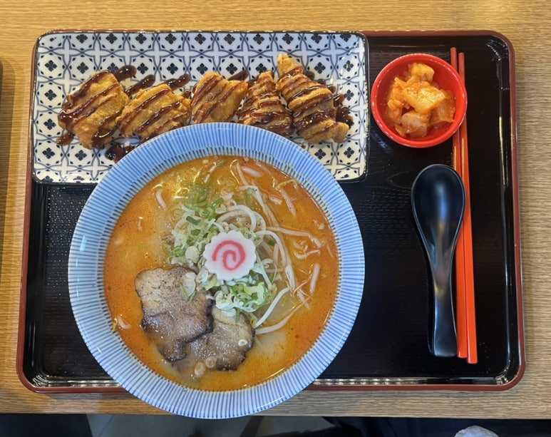얏타미라멘 이미지