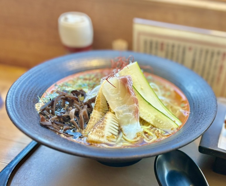 도쿄 하코네 놀거리 일본 연말 연초 크리스마스 겨울 온천 마을 여행 하코네 유모토역 현지인 맛집 리스트 해외여행지 추천 18 IMG 0929