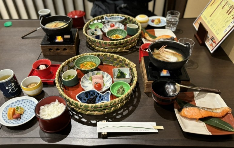 마운트 뷰 하코네 일본 도쿄 근교 온천 마을 료칸 크리스마스 연말 연초 크리스마스 전세탕 가족탕 노천탕 조식 석식 가이세키 비용 26 IMG 1296