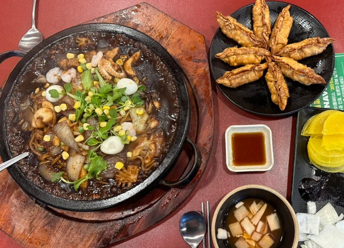 부산강서구맛집 경마장 돌짜장 이미지