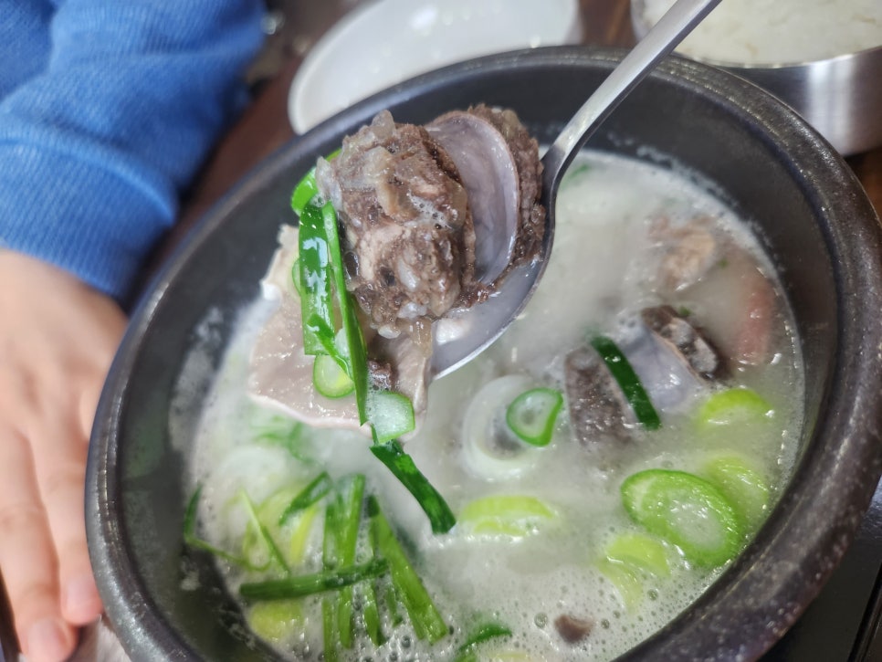 자모산 순대국 이미지
