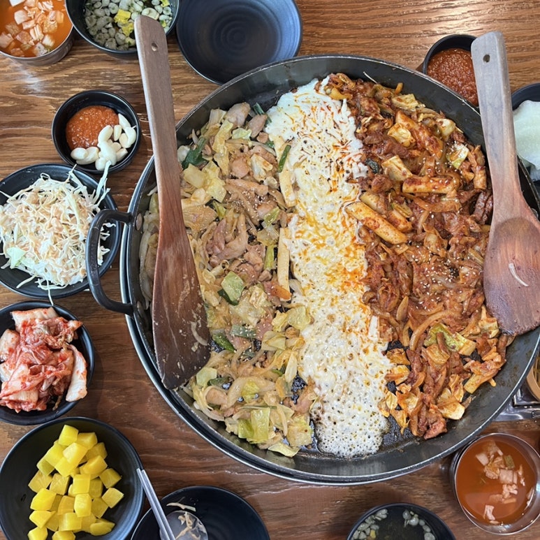 유가네닭갈비대구 이미지