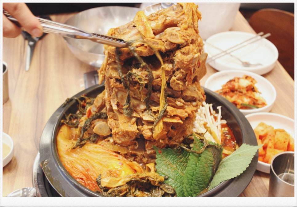 청년감자탕 김해어방점 이미지