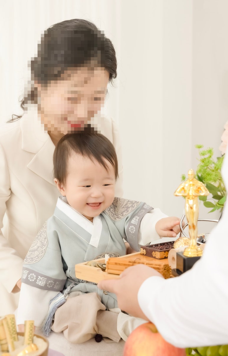 희야테이블 이미지