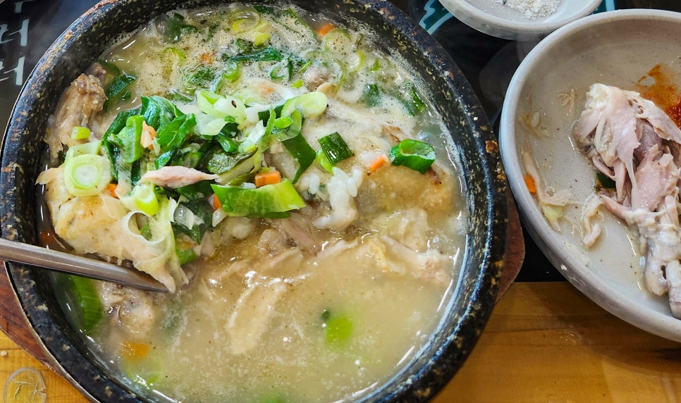 유량돌솥삼계탕족탕전문점 이미지