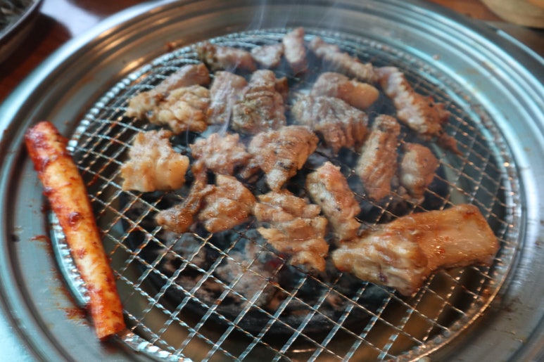 맛좋은 고기마을 이미지