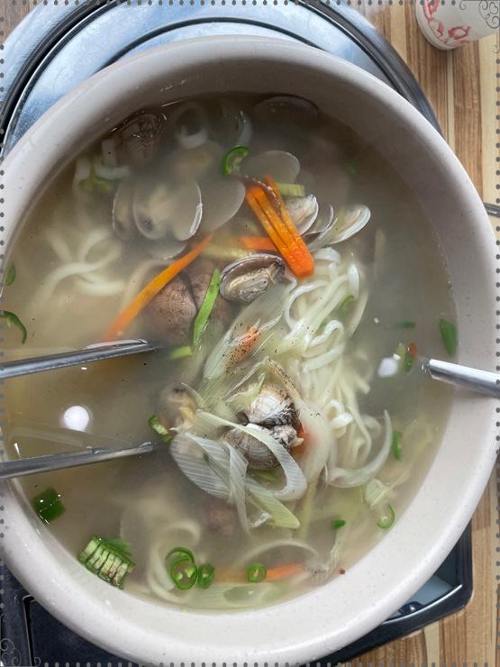 맛있는칼국수 이미지