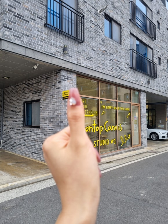 손톱캔버스네일스튜디오 이미지