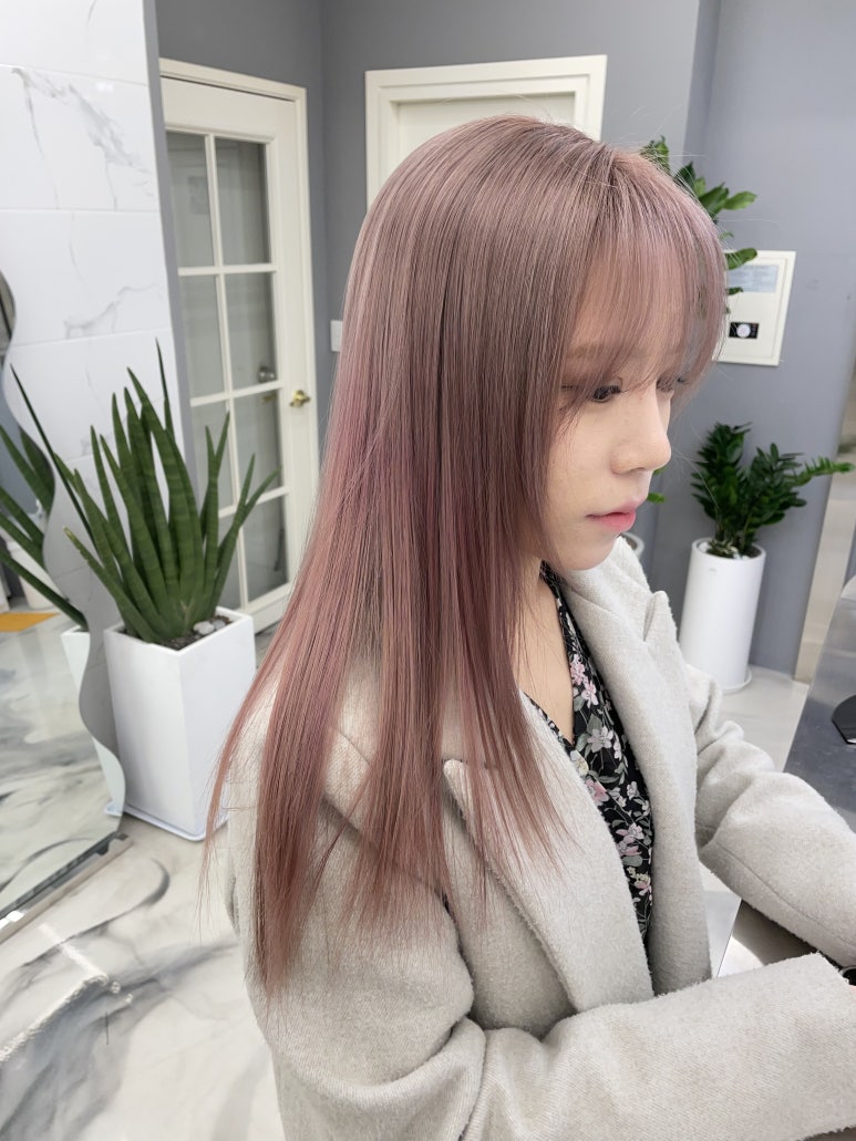 오묘한살롱 이미지