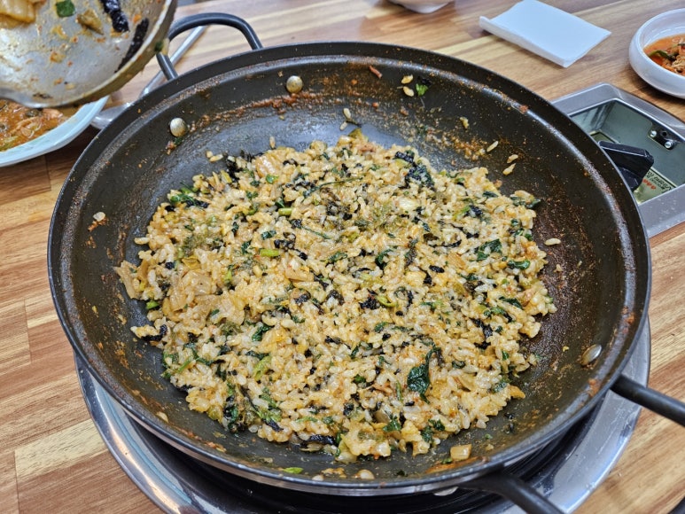 진미 감자탕 부대찌개 이미지