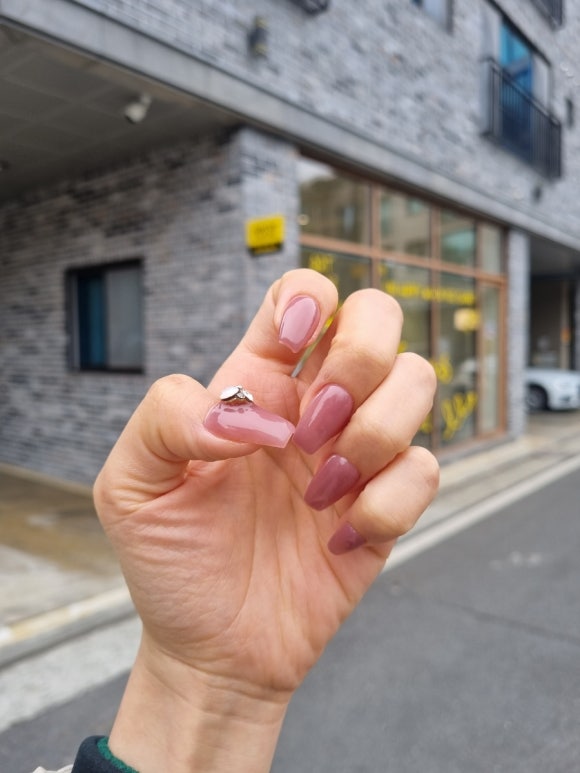 손톱캔버스네일스튜디오 이미지
