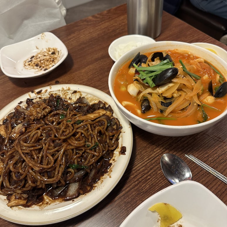 북경쟁반짜장 이미지