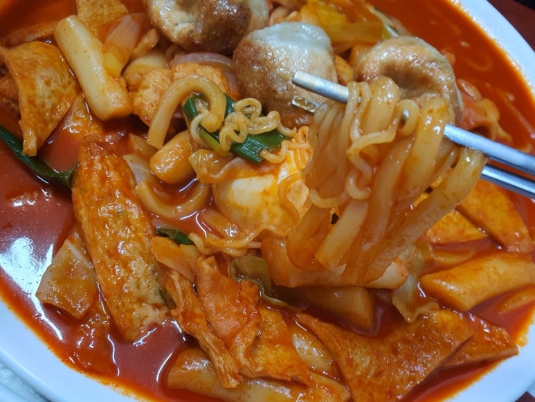 고바우만두손만두 이미지