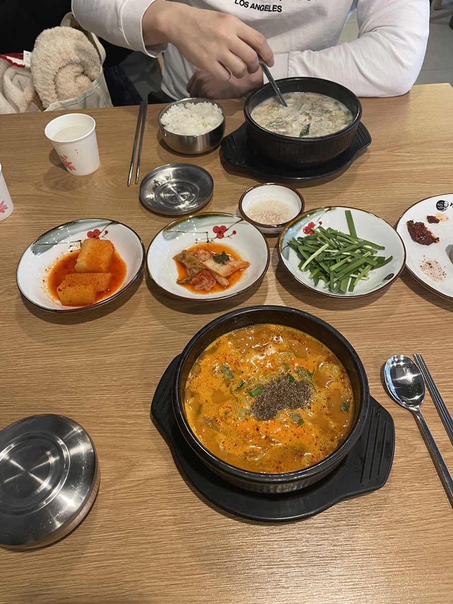 신의주찹쌀순대 아주대점 이미지
