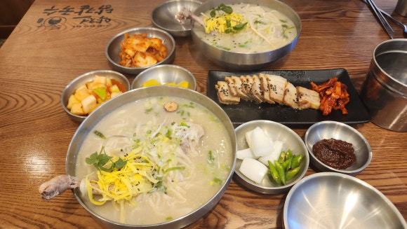 약전닭칼국수 이미지