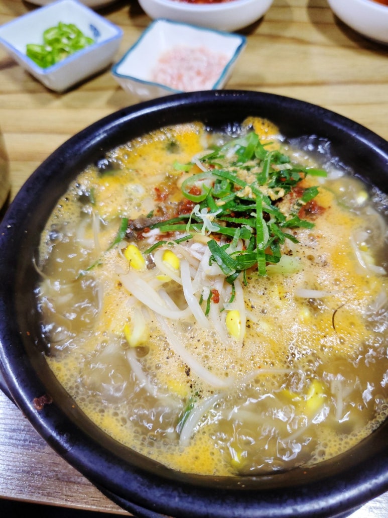 옴팡골콩나물국밥 이미지