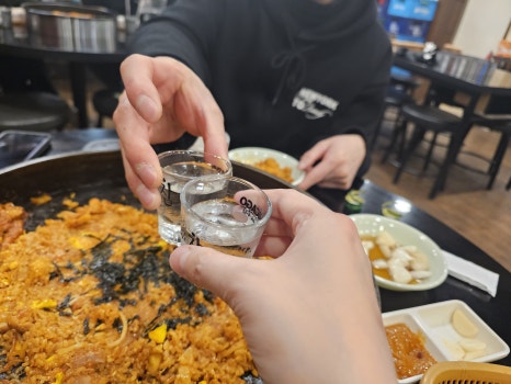 산갈래숯불닭갈비 이미지