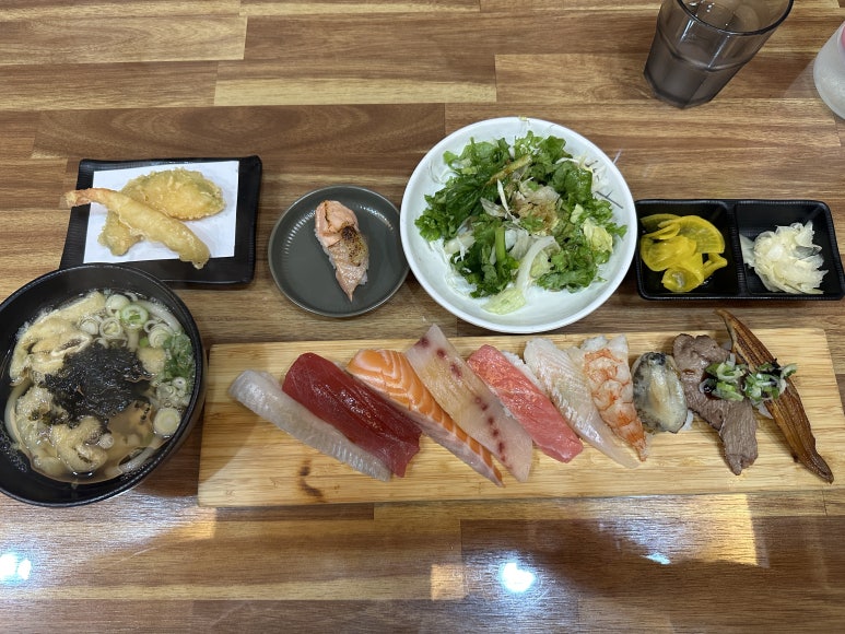 온정초밥 이미지
