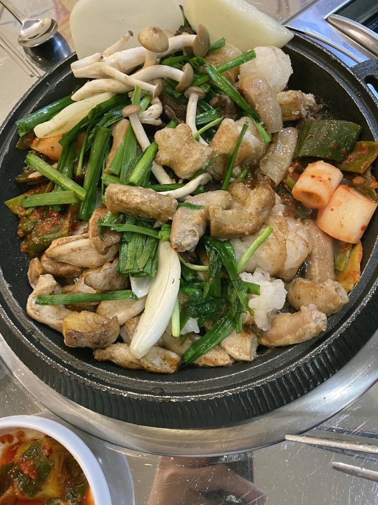 벽돌곱창 이미지