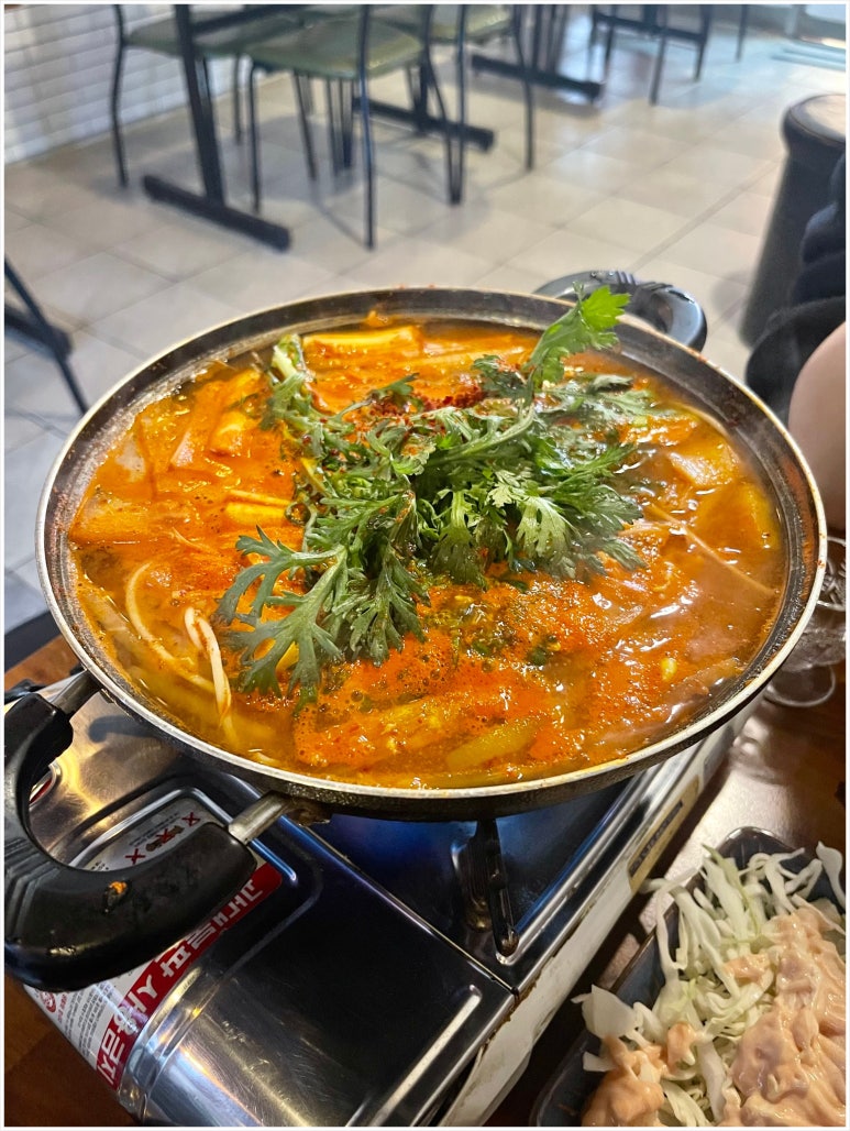 전복파는청년 이미지