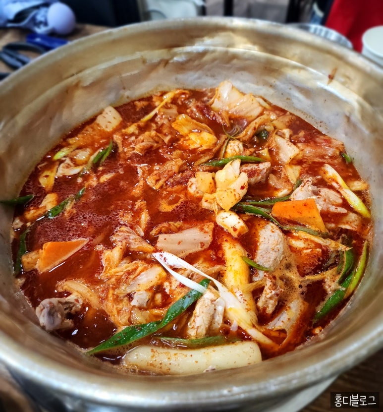 양푼이닭도리탕 이미지