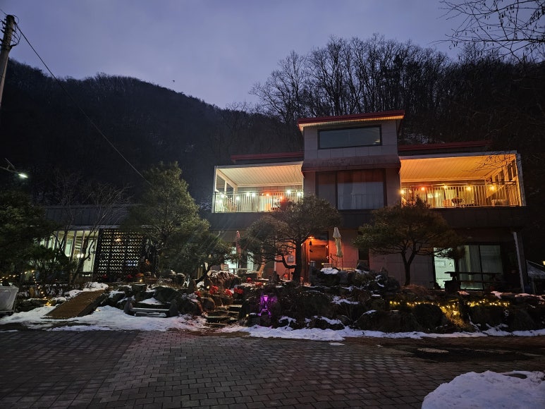용담리70번지 이미지