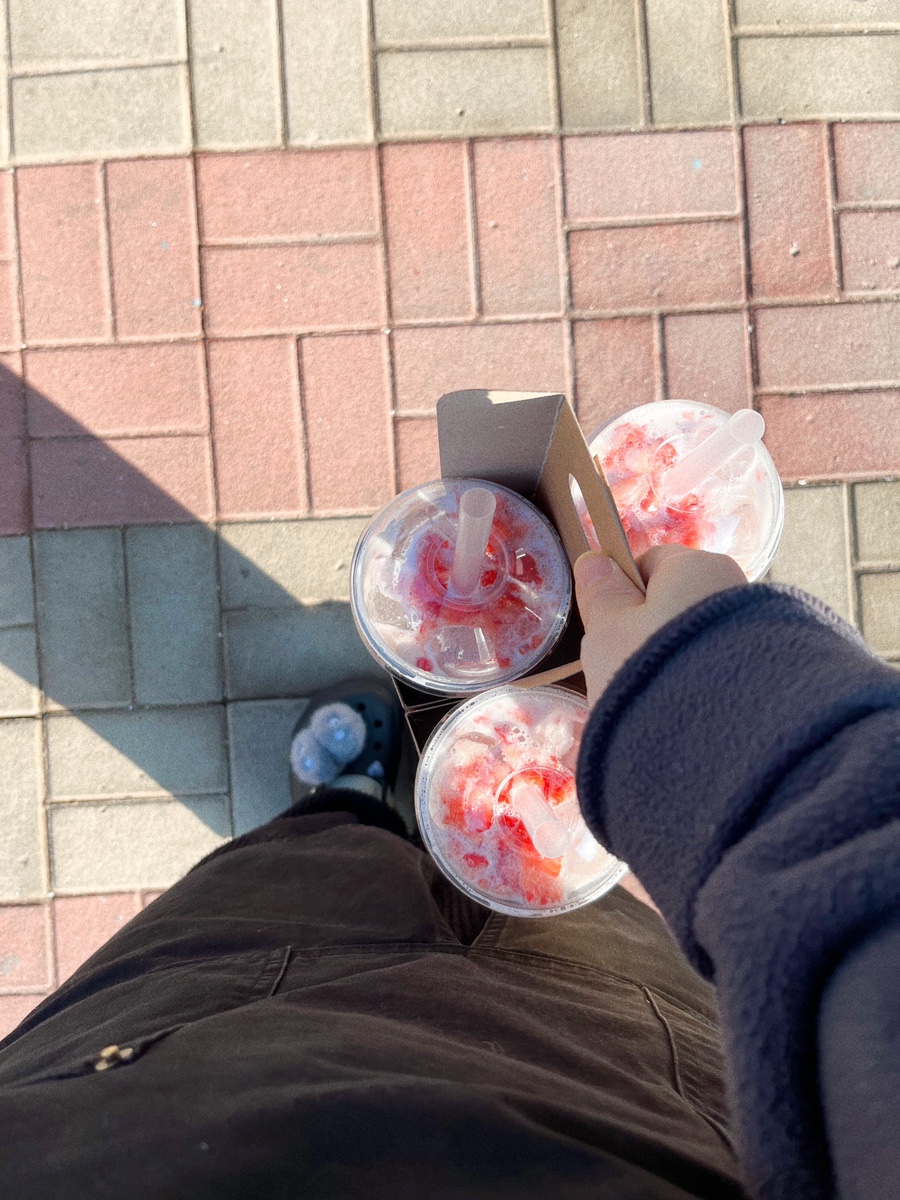 리얼생딸기우유 이미지