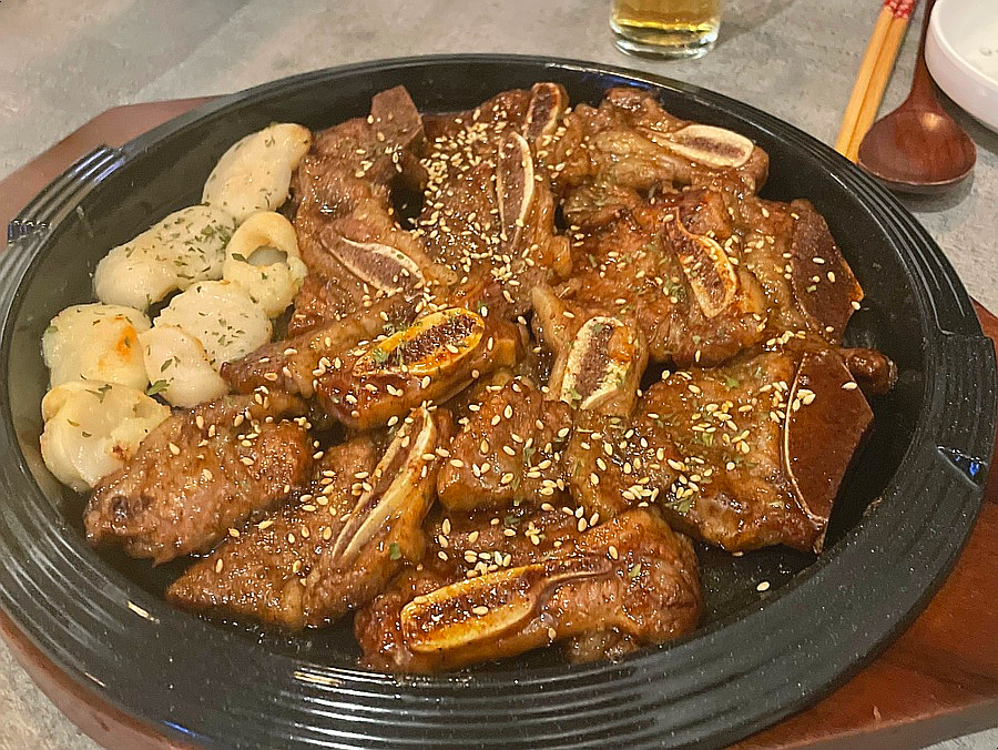 덕팔이네 사진 6
