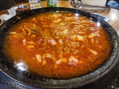 무쇠김치삼겹 대전봉명점 이미지