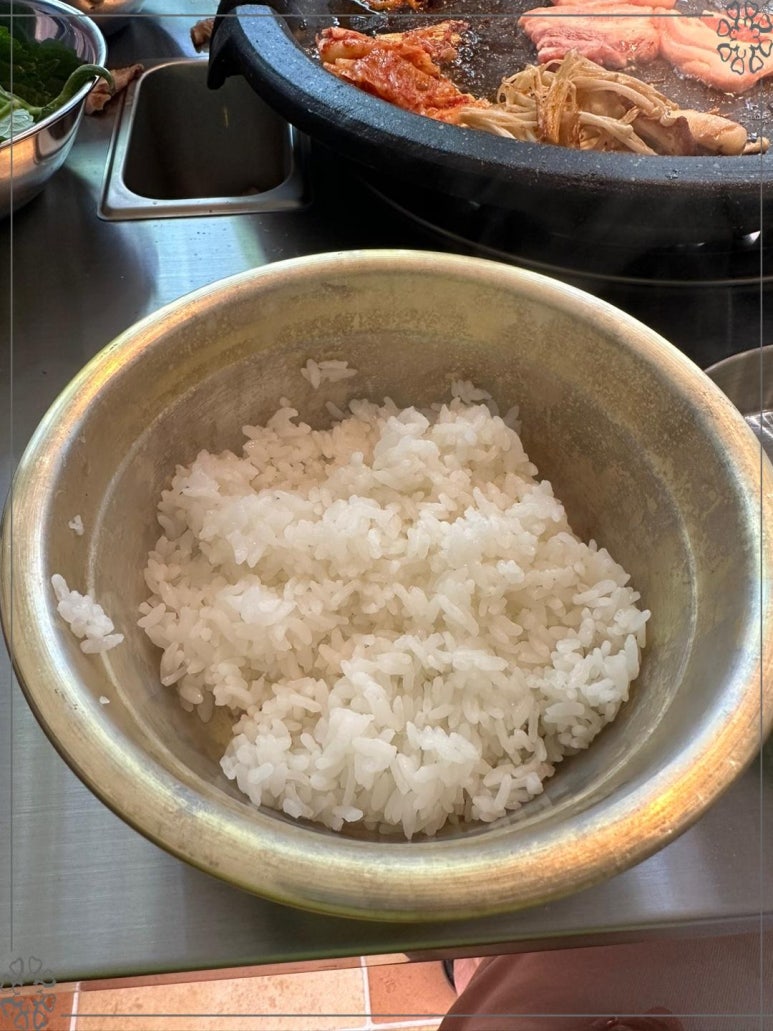 돌판삼겹&김치찌개 이미지