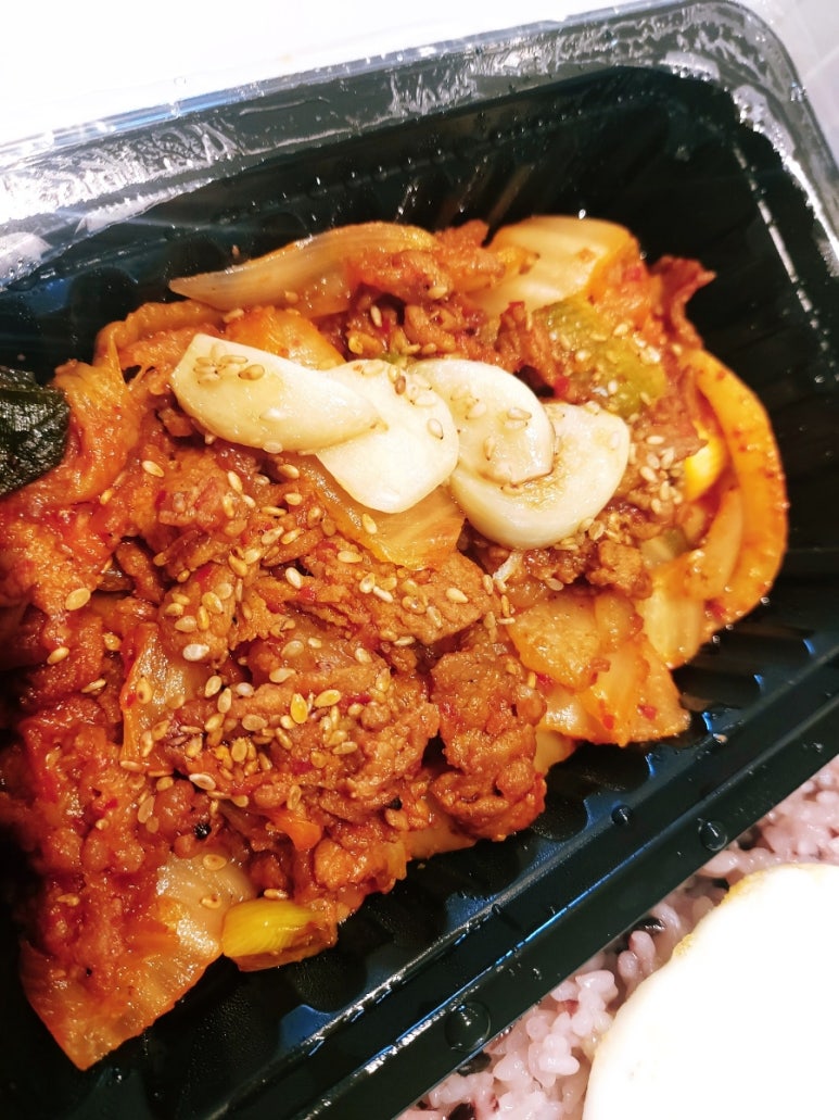 제육의법칙 이미지