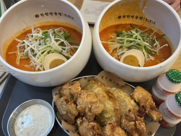 탄탄면공방 천안신불당점 이미지